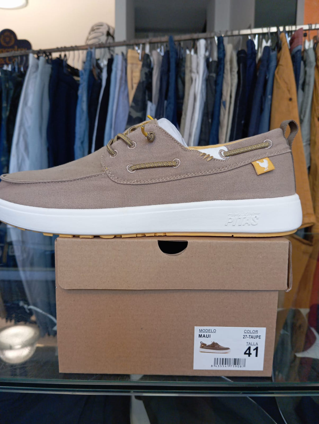 Pitas Maui Taupe boat shoes beige