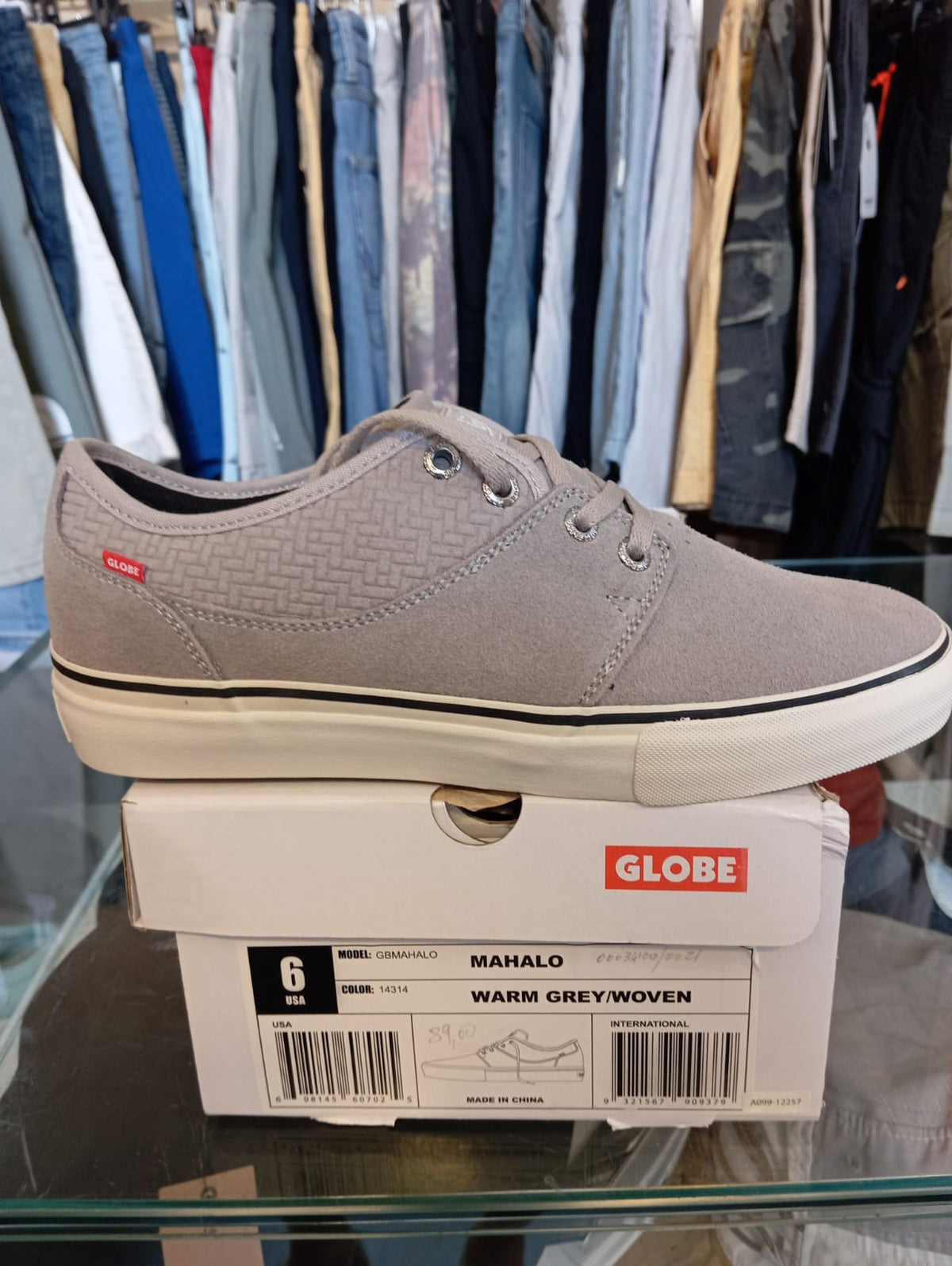 Globe Mahalo (Warmgrau/Gewebt)