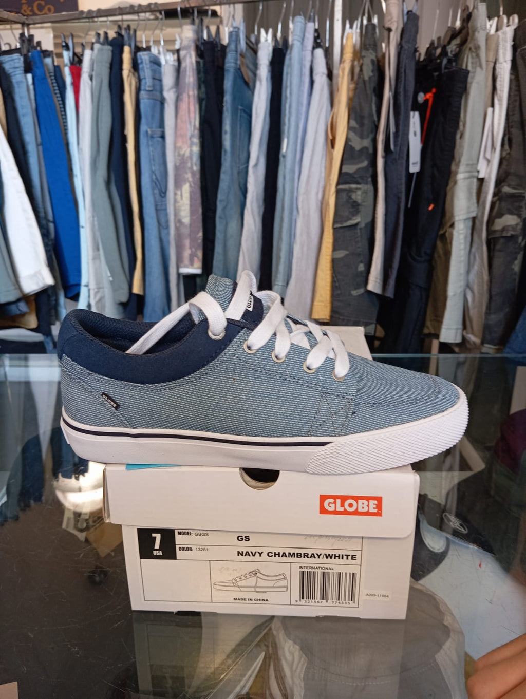 Globe GS (Marineblau Chambray/Weiß)