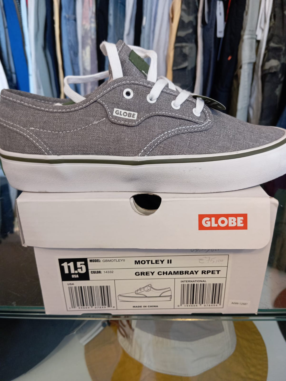 Globe Motley II (Grauer Chambray RPET)