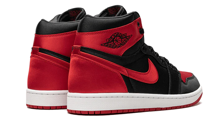 Jordan 1 Retro High „Satin Bred“