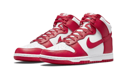 Nike Dunk High „University Red“